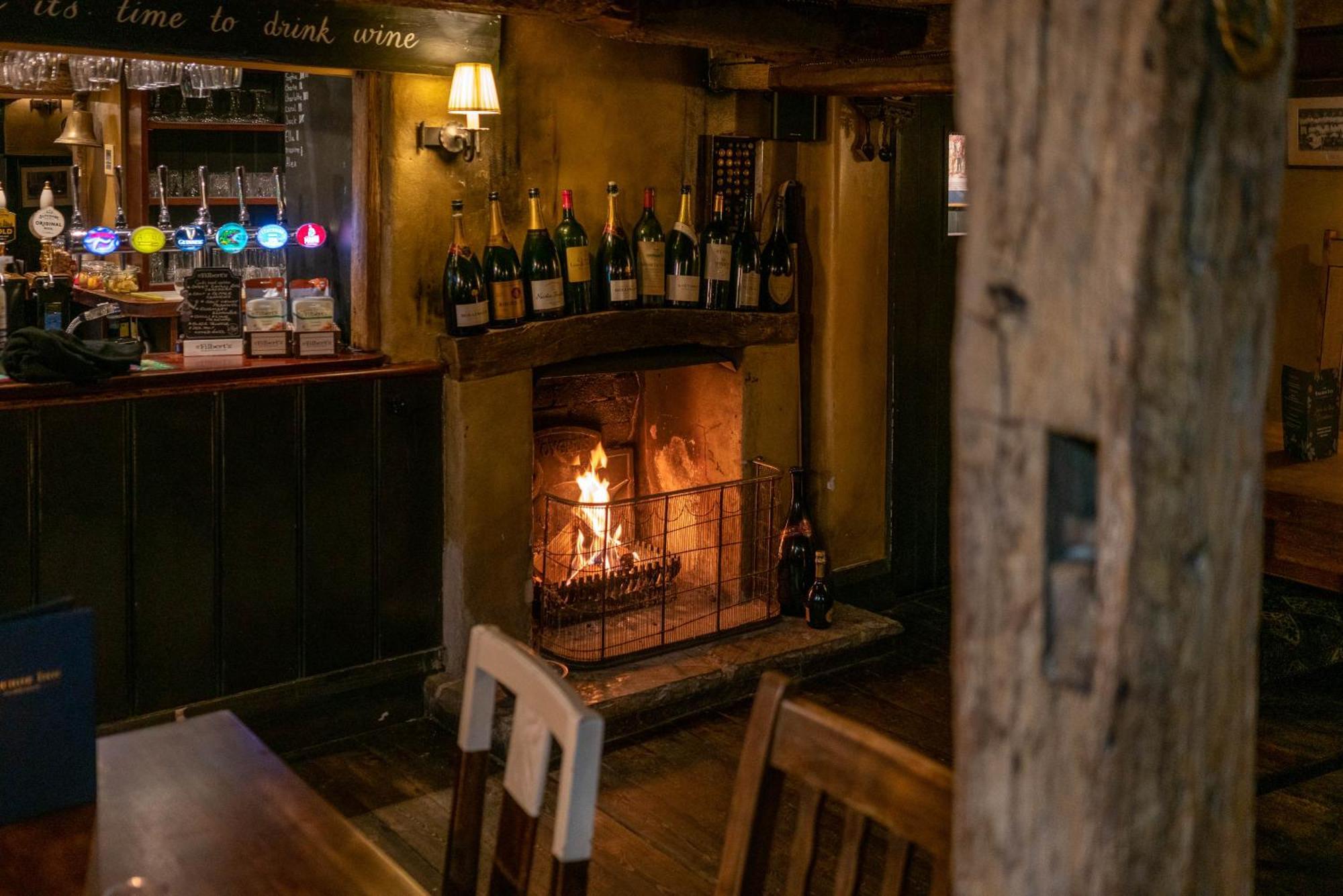 The Anchor Inn Lower Froyle Exteriér fotografie